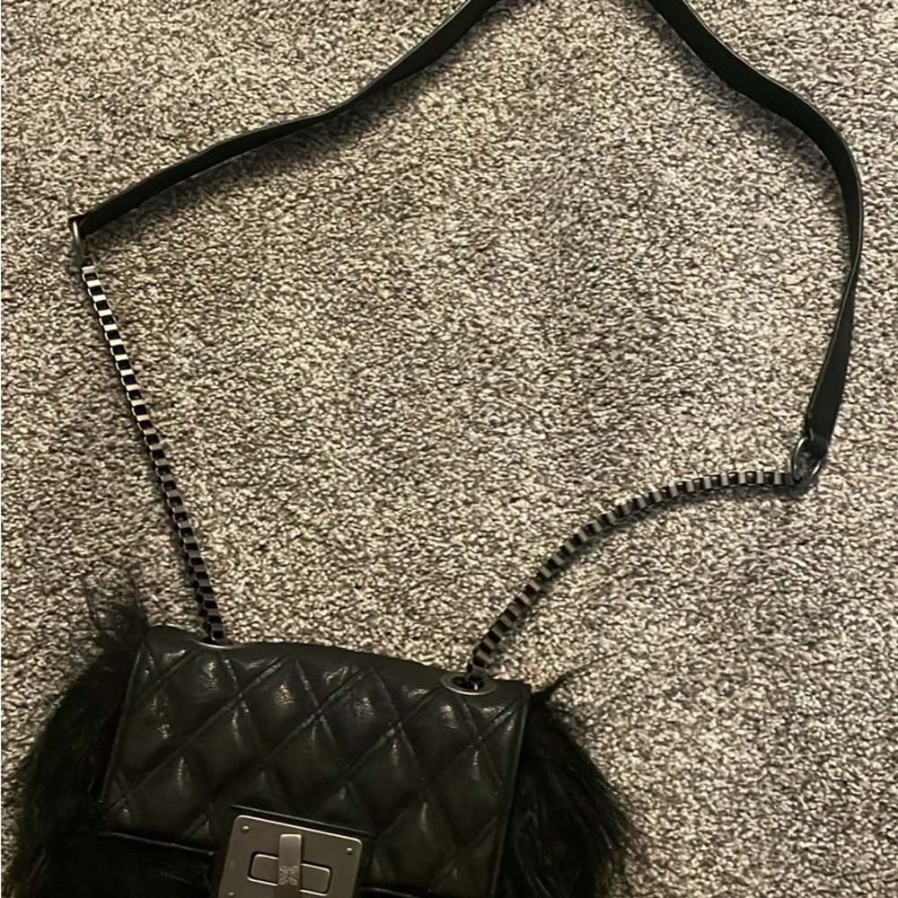 Vera Wang Black Quilted Crossbody Bag with Chain Strap